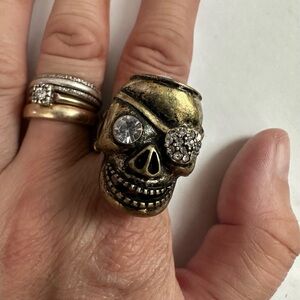 Antique Gold Pirate Skull Ring with Crystal Details